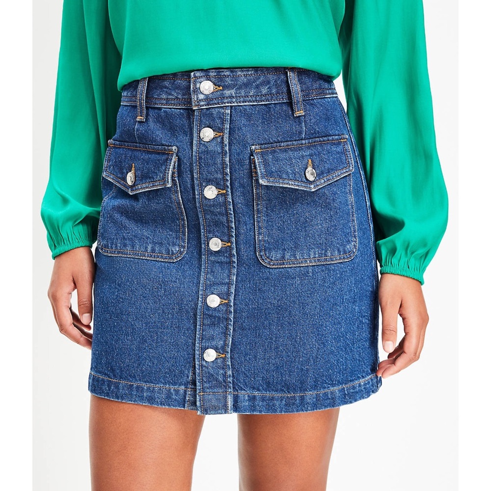LOFT Patch Pocket Button Front Denim Mini Skirt in Deep Indigo Wash Size 10